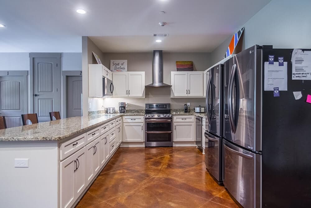 Oxford Outpatient Center:Residential Campus Kitchen