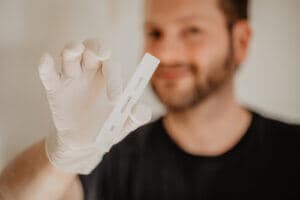 man testing drugs for fentanyl